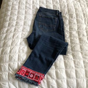 Buffalo: Ankle Detail Denim